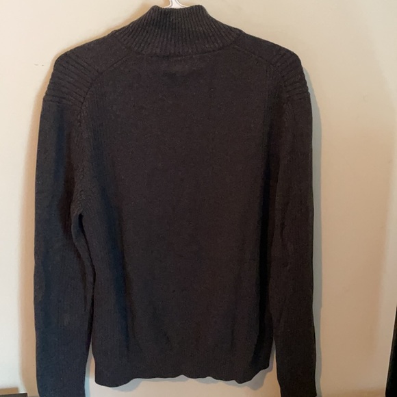 Men’s Calvin Kline sweater w/ zipper - Picture 2 of 4